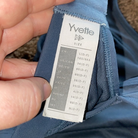 Yvette Sports Bra - Picture 7 of 8